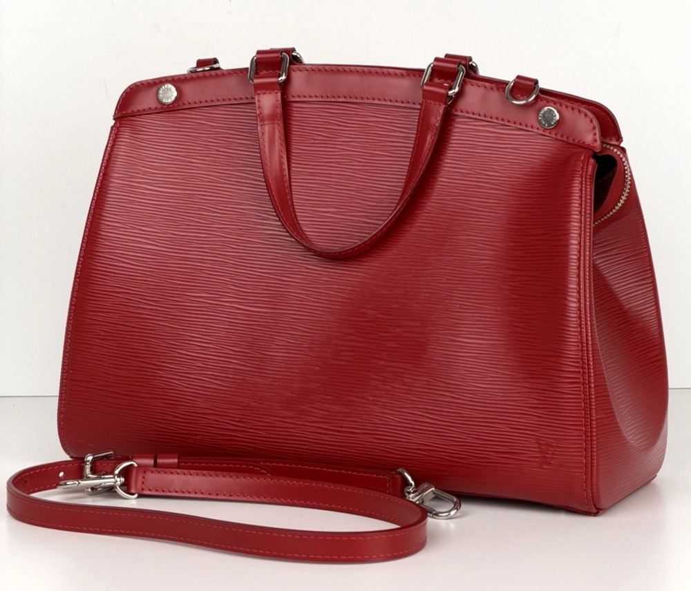 Louis Vuitton Brea MM Shoulder Bag in Red Bright Red Epi Leather 2012 S